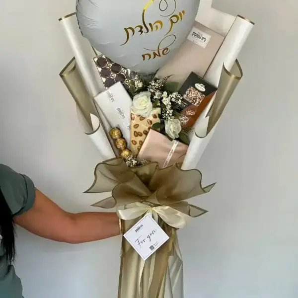 זר בונבוניירות בשילוב מיילר לב S